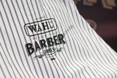 Пеньюар для барберов «Wahl» Barber Cape Pinstripes